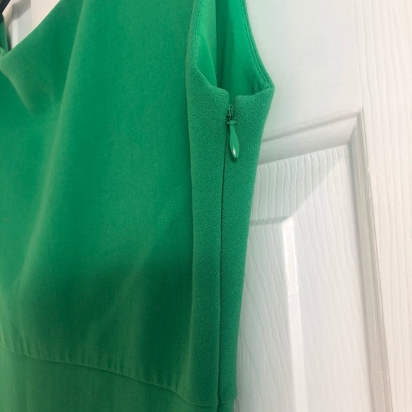Diane Von Furstenberg Vintage Dress, Green, Size 8-10, Cinched Waist, Sheath - Picture 7 of 10